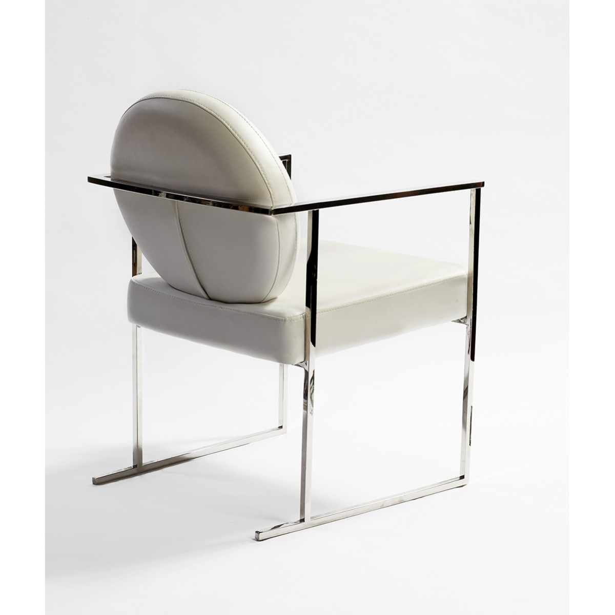 Sillón de acero y tapizado blanco Foto: CH320 (2)