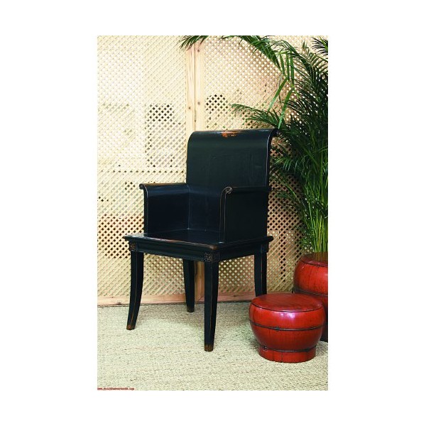 Sillón del este negro envejecido Foto: SE-207