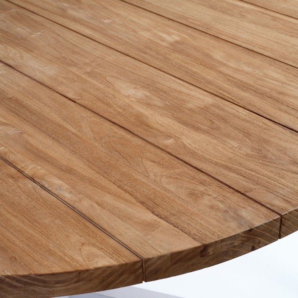 Mesa de comedor de exterior de teca color natural y aluminio  Foto: MAXINE-mesa-comedor-teca-natural-pata-aluminio-piedra (3) 2